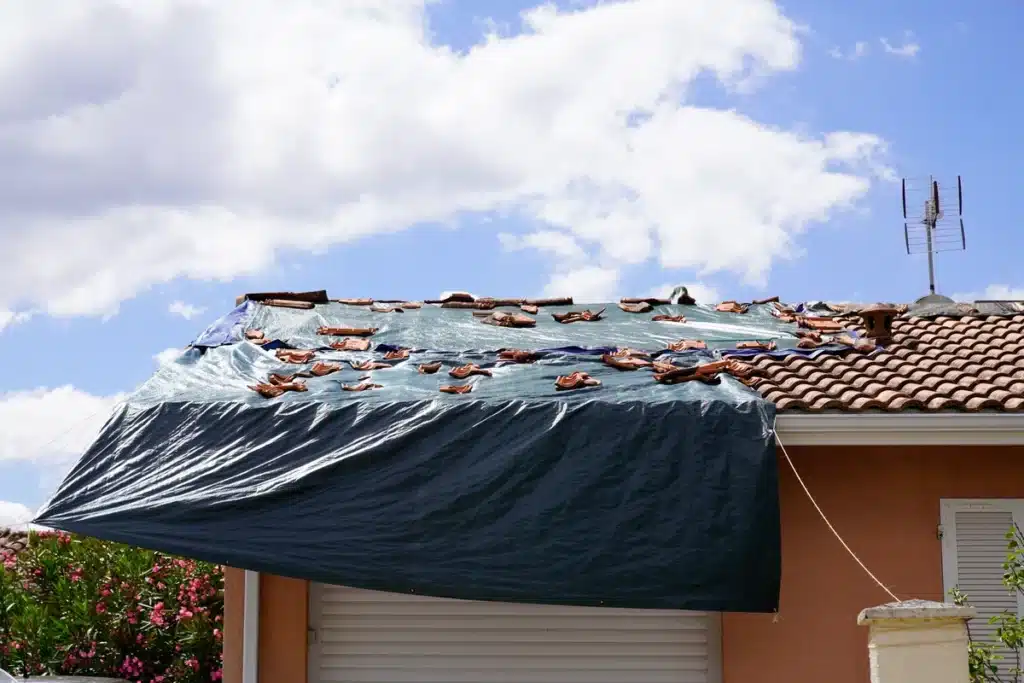 3 Emergency Roof Repair Tips For Homeowners